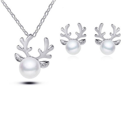 Family Christmas Gift - Reindeer Pearl Necklace & Earring Set
