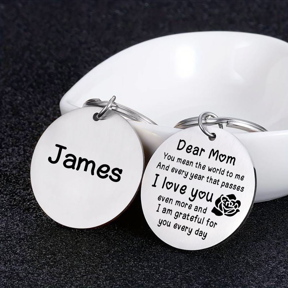 Personalized Text Pendant Keychain "Mom, I love you" Copywriting is A Special Gift For Mom