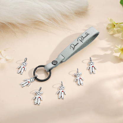 5 Names-personalized Keychain Custom 5 Doll Name and 1 Text Keychain Gift for Nana/ Mum