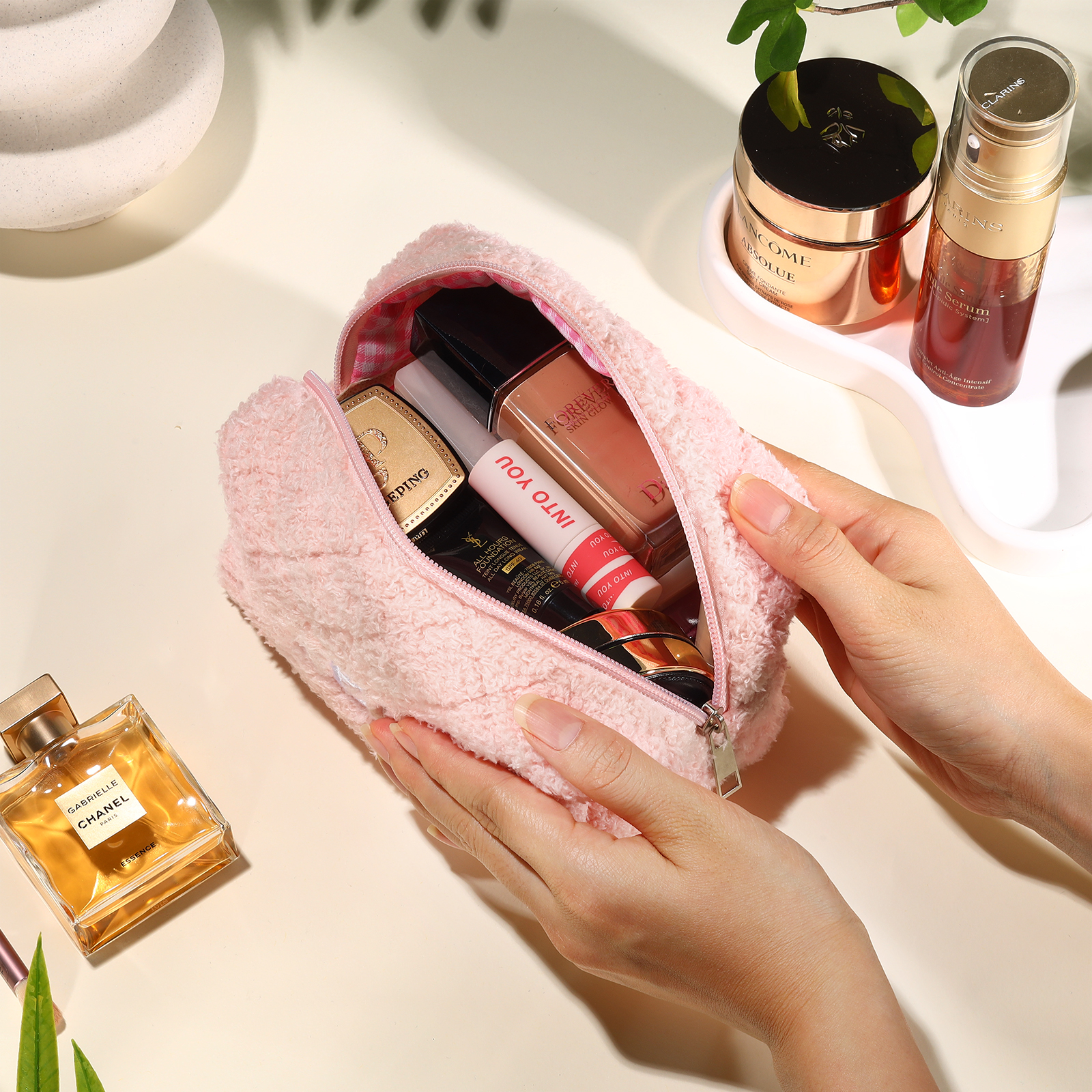 Personalised Embroidered Name Makeup Bag Bridesmaid Cosmetic Pouch Furry Toiletry Organizer Christmas and Bridal Shower Gift Gift for Her | Jessemade