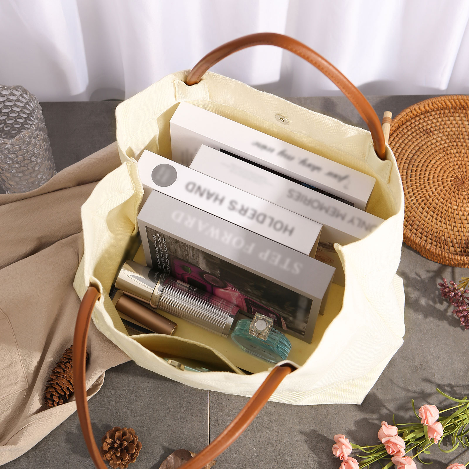 Personalized Tote Bag Custom Name & Birth Flower Stylish Gift for Her | Jessemade