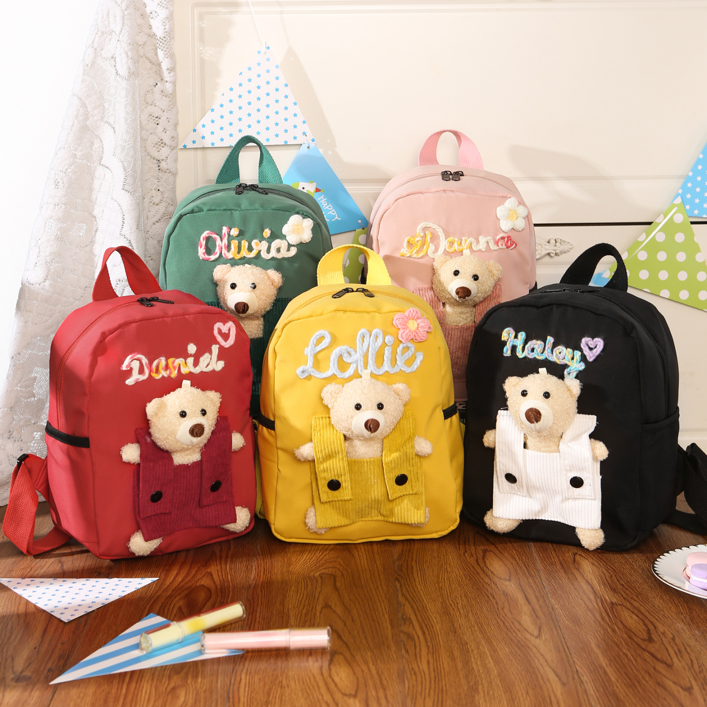 Schoolbag for Back to School Season – Custom Name Kids Backpack with Cute Bear & Wool Accents, Ideal Gift for Children