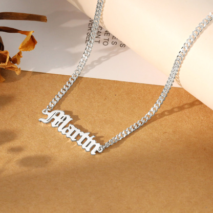 Personalized Gothic Men's Necklace with 1-5 Names