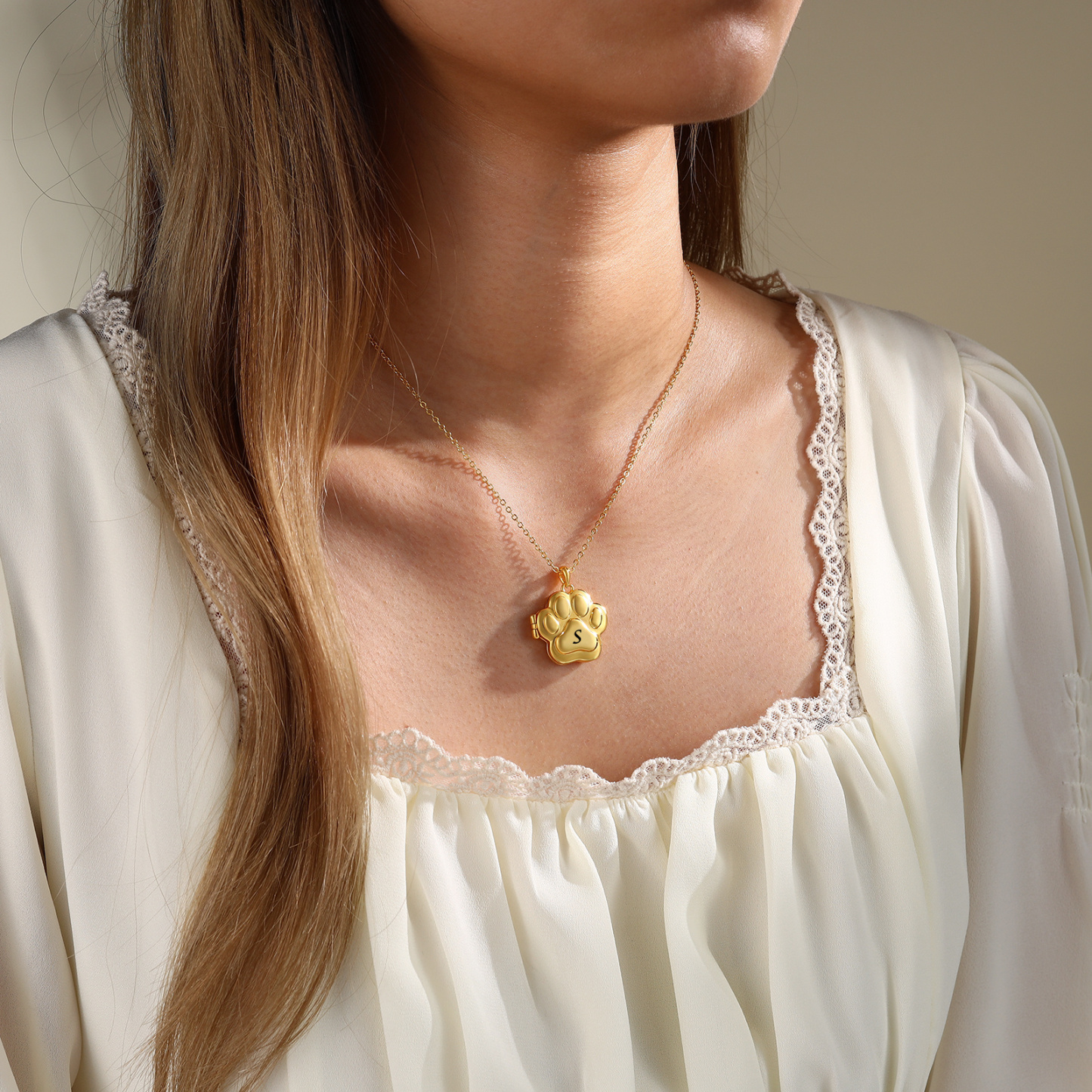 Custom Paw Photo Locket Necklace Personalized Gift for Pet Lovers for Mom, Dad, Friend | Jessemade