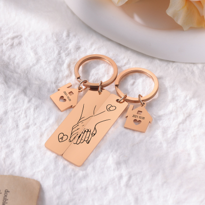 Holding Hands Couple Keychain Gift Set Personalized Date Initial Matching Couple Valentine's Day Gift