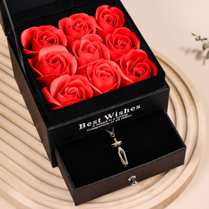 For Husband - Couple Hug Necklace Memorial Gifts " I want to hug you every day"