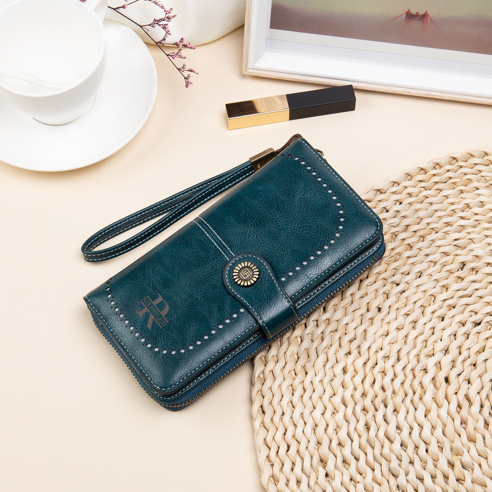 4 Colors Unisex Purse Personalized Leather Wallet Engraving Names Zip Wallet Gifts for Men Women