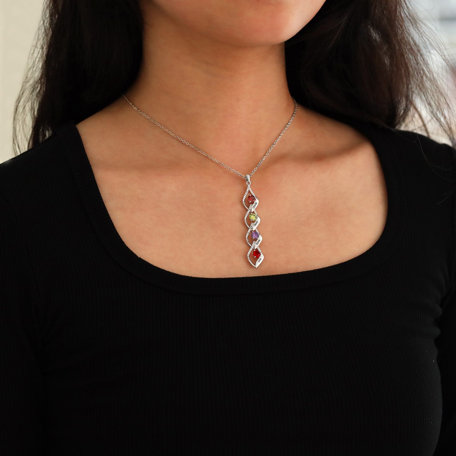 4 Names - Personalized Necklace Custom Birthstone Necklace Engraved with Name A special Gift For Mom/Grandma
