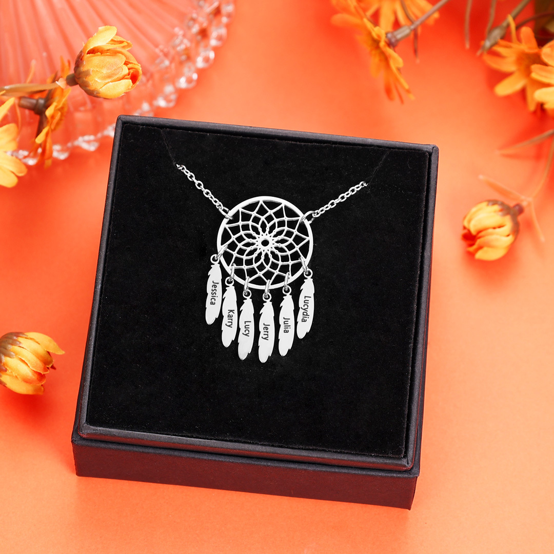 Customized Retro Dream Catcher Pendant Necklace