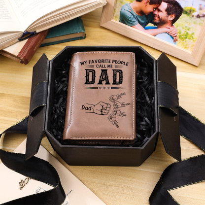 Personalized Leather Wallet for Dad Customized with 1-6 Kids’ Fists and Names