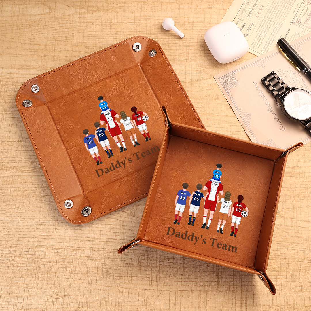 Personalized Leather Valet Tray Soccer Family Customized with 1-8 Names Gift For Dad Or Grandpa