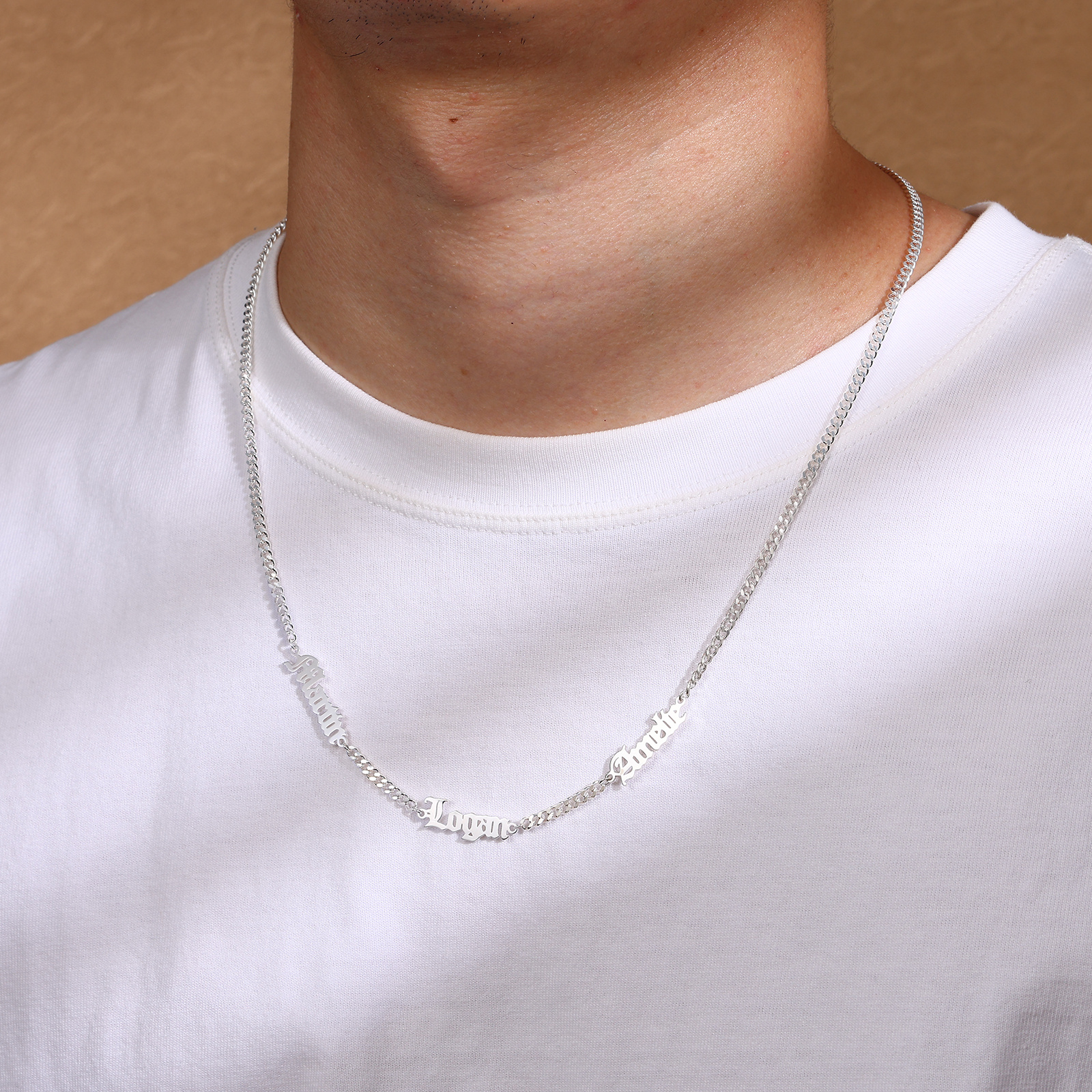 Personalized Gothic Men's Necklace with 1-5 Names