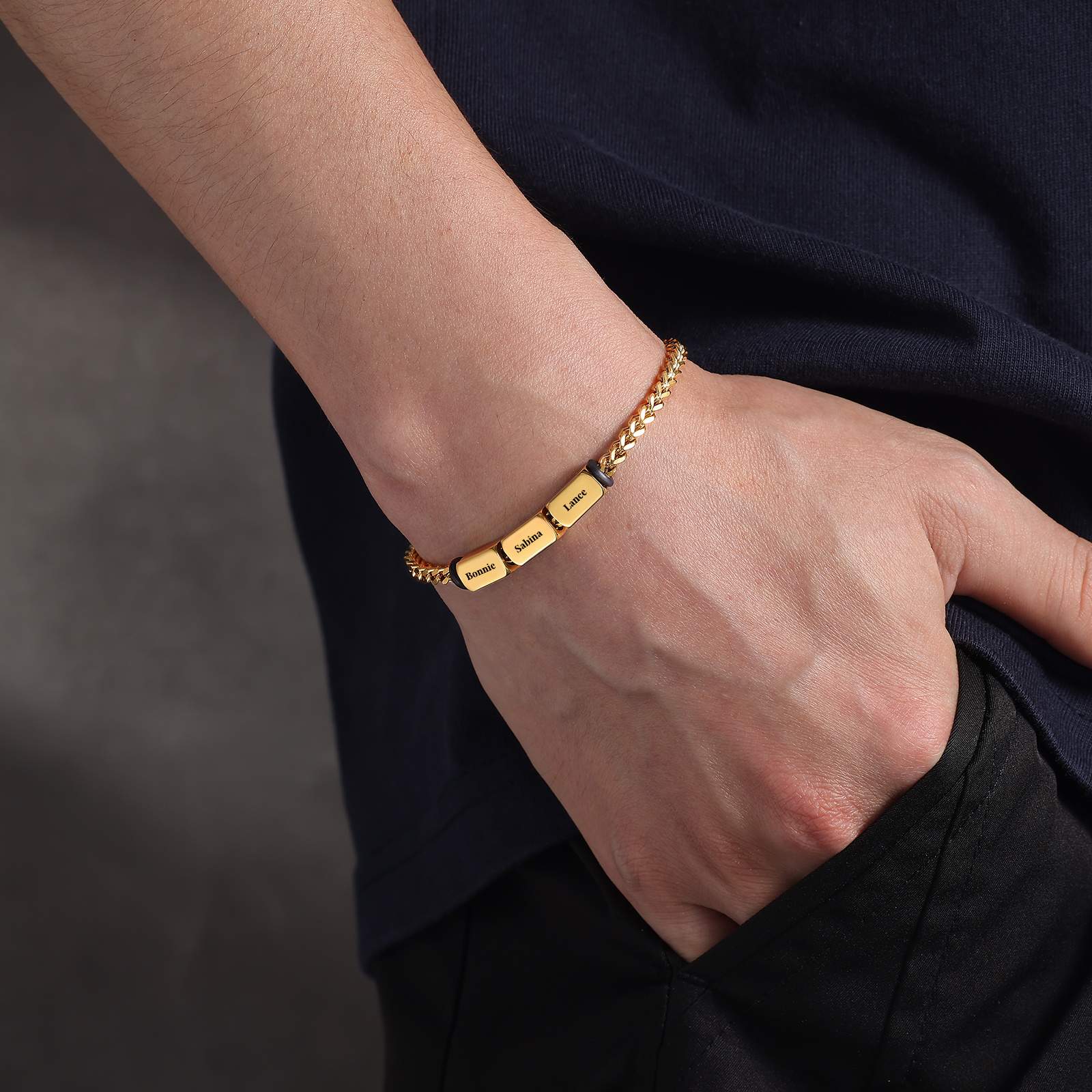 Personalized Men’s Bracelet With 2-5 Names Gold Cuban Link Bracelet Gift For Men