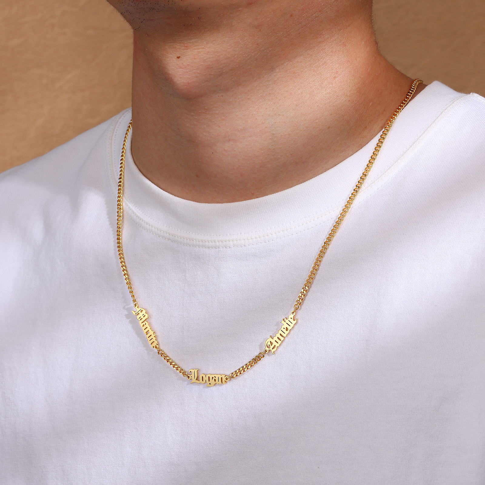 Personalized Gothic Men's Necklace with 1-5 Names